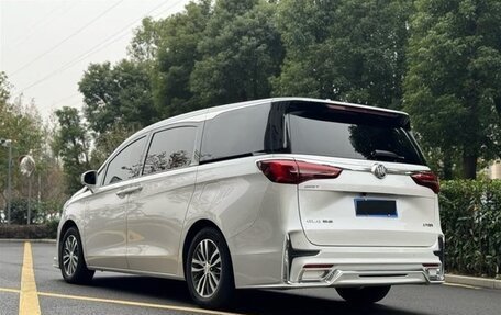 Buick GL8 III, 2020 год, 2 170 007 рублей, 16 фотография