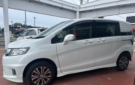 Honda Freed I, 2016 год, 824 000 рублей, 4 фотография