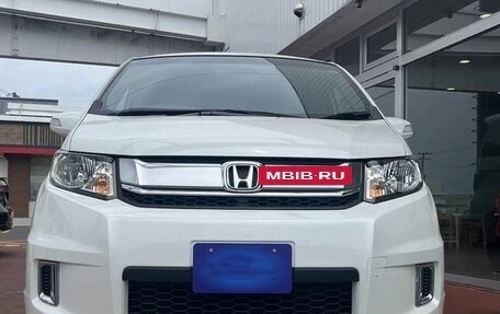 Honda Freed I, 2016 год, 824 000 рублей, 2 фотография