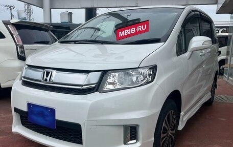 Honda Freed I, 2016 год, 824 000 рублей, 3 фотография