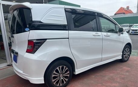 Honda Freed I, 2016 год, 824 000 рублей, 8 фотография