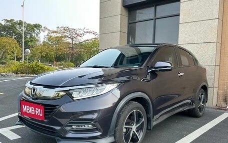 Honda Vezel, 2021 год, 1 500 000 рублей, 1 фотография