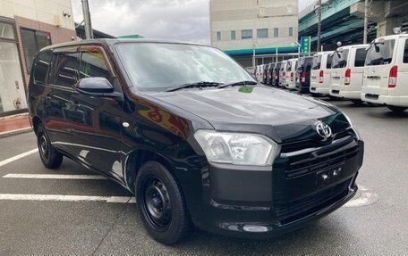 Toyota Probox I, 2022 год, 850 000 рублей, 1 фотография