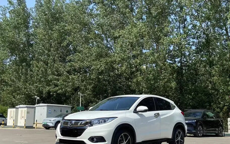 Honda Vezel, 2021 год, 1 500 000 рублей, 1 фотография