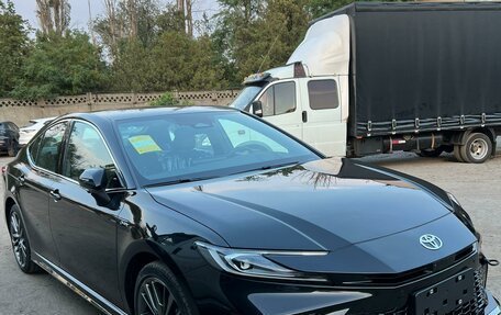 Toyota Camry, 2025 год, 3 700 000 рублей, 1 фотография
