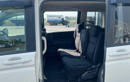 Honda Stepwgn IV, 2010 год, 1 424 990 рублей, 18 фотография