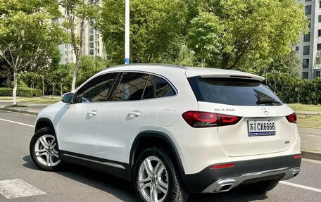 Mercedes-Benz GLA, 2022 год, 2 280 000 рублей, 7 фотография