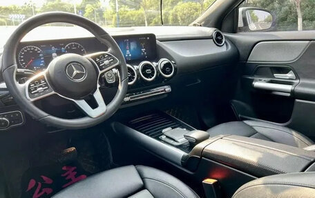 Mercedes-Benz GLA, 2022 год, 2 280 000 рублей, 14 фотография