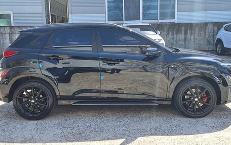 Hyundai Kona I, 2022 год, 1 780 000 рублей, 5 фотография