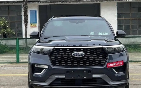 Ford Explorer VI, 2020 год, 2 550 007 рублей, 2 фотография