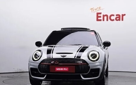 MINI Clubman, 2022 год, 2 300 000 рублей, 2 фотография