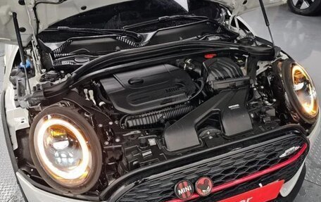 MINI Clubman, 2022 год, 2 300 000 рублей, 13 фотография