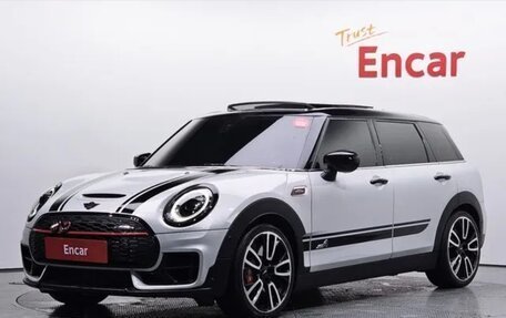 MINI Clubman, 2022 год, 2 300 000 рублей, 4 фотография