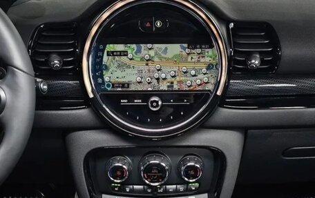 MINI Clubman, 2022 год, 2 300 000 рублей, 17 фотография