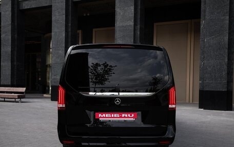 Mercedes-Benz V-Класс, 2023 год, 16 100 000 рублей, 4 фотография