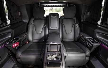 Mercedes-Benz V-Класс, 2023 год, 16 100 000 рублей, 15 фотография