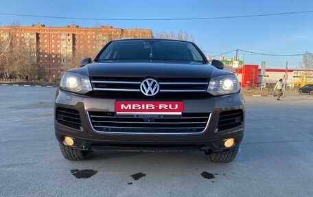 Volkswagen Touareg III, 2010 год, 1 640 000 рублей, 18 фотография