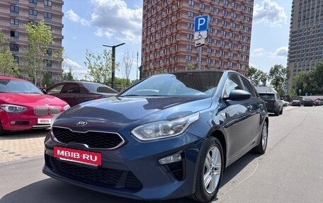 KIA cee'd III, 2018 год, 1 270 000 рублей, 2 фотография