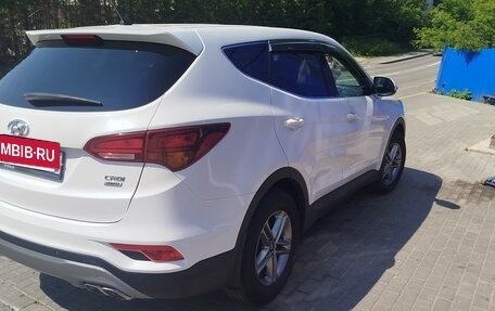 Hyundai Santa Fe III рестайлинг, 2016 год, 2 350 000 рублей, 4 фотография