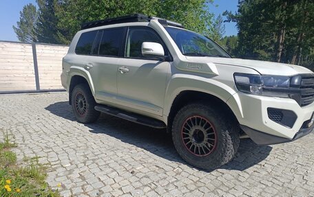 Toyota Land Cruiser 200, 2013 год, 5 500 000 рублей, 3 фотография