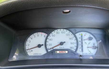 Toyota Allex i рестайлинг, 2002 год, 650 000 рублей, 13 фотография