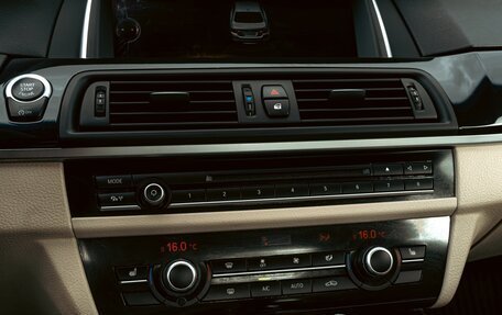 BMW 5 серия, 2016 год, 2 495 000 рублей, 19 фотография