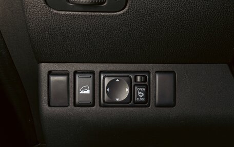 Nissan Pathfinder, 2010 год, 1 095 000 рублей, 14 фотография