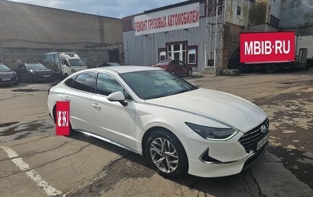 Hyundai Sonata VIII, 2020 год, 2 400 000 рублей, 3 фотография