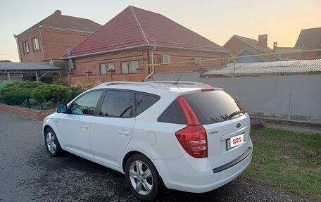 KIA cee'd I рестайлинг, 2009 год, 730 000 рублей, 5 фотография