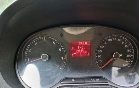 Volkswagen Polo VI (EU Market), 2011 год, 630 000 рублей, 3 фотография