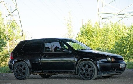 Volkswagen Golf IV, 1999 год, 245 000 рублей, 2 фотография