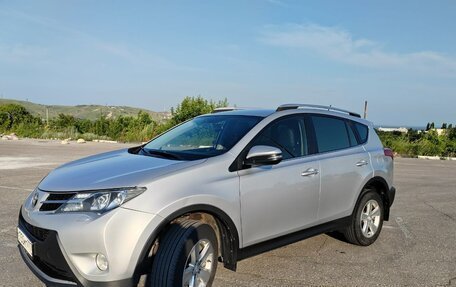 Toyota RAV4, 2014 год, 1 700 000 рублей, 11 фотография