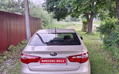 KIA Rio III рестайлинг, 2014 год, 860 000 рублей, 6 фотография