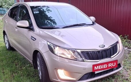 KIA Rio III рестайлинг, 2014 год, 860 000 рублей, 14 фотография