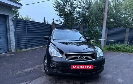 Infiniti QX50 I рестайлинг, 2013 год, 1 500 000 рублей, 9 фотография