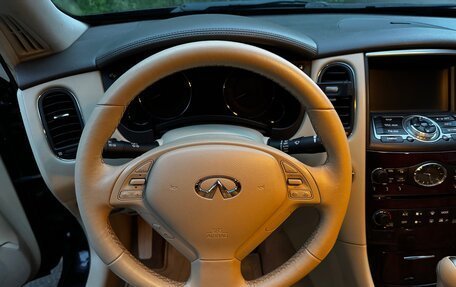 Infiniti QX50 I рестайлинг, 2013 год, 1 500 000 рублей, 14 фотография