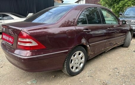 Mercedes-Benz C-Класс, 2005 год, 380 000 рублей, 10 фотография