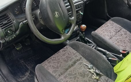 Opel Vectra B рестайлинг, 1998 год, 250 000 рублей, 5 фотография