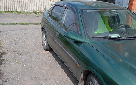 Opel Vectra B рестайлинг, 1998 год, 250 000 рублей, 3 фотография