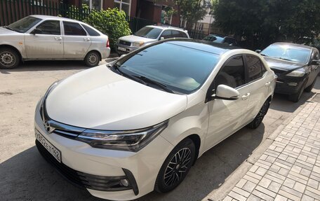Toyota Corolla, 2017 год, 2 000 000 рублей, 11 фотография