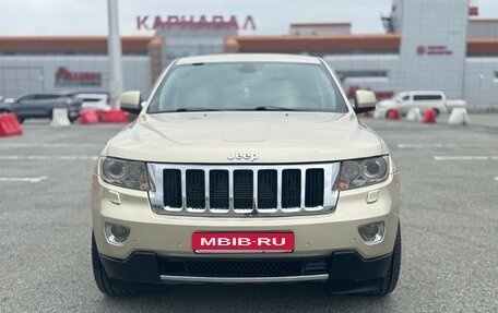 Jeep Grand Cherokee, 2011 год, 1 790 000 рублей, 3 фотография