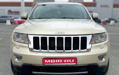 Jeep Grand Cherokee, 2011 год, 1 790 000 рублей, 2 фотография