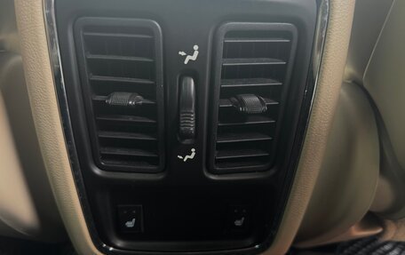 Jeep Grand Cherokee, 2011 год, 1 790 000 рублей, 18 фотография