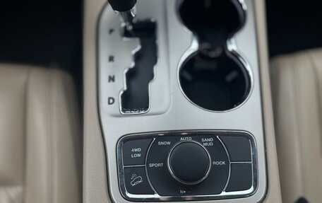 Jeep Grand Cherokee, 2011 год, 1 790 000 рублей, 17 фотография