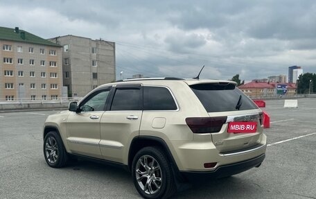 Jeep Grand Cherokee, 2011 год, 1 790 000 рублей, 11 фотография