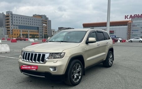 Jeep Grand Cherokee, 2011 год, 1 790 000 рублей, 12 фотография