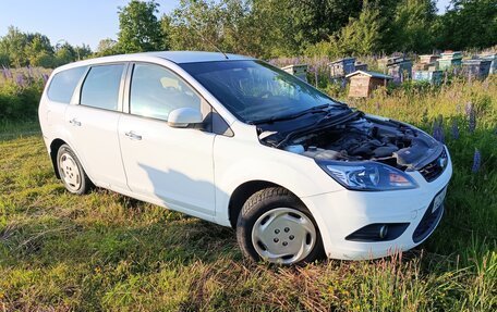 Ford Focus II рестайлинг, 2010 год, 370 000 рублей, 2 фотография