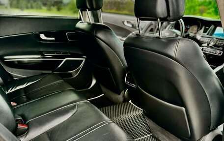 KIA Quoris I, 2014 год, 2 804 000 рублей, 26 фотография