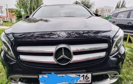 Mercedes-Benz GLA, 2015 год, 1 700 000 рублей, 6 фотография