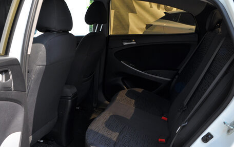 Hyundai Solaris II рестайлинг, 2016 год, 1 249 000 рублей, 14 фотография